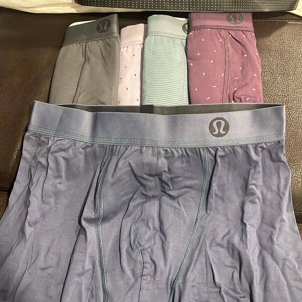 Men’s Lululemon boxer briefs M nwt 5pack